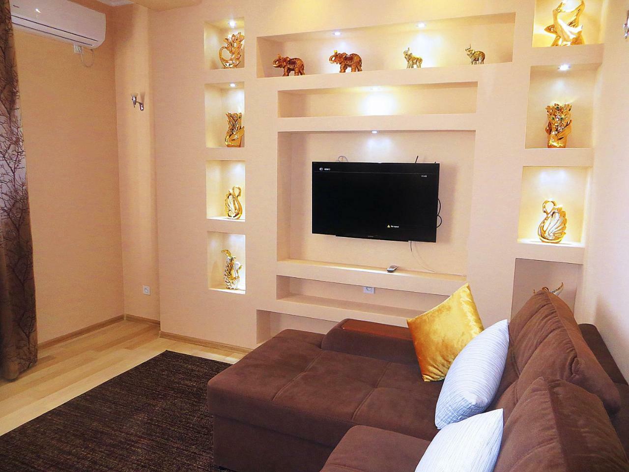 Lux Bishkek Apartment מראה חיצוני תמונה